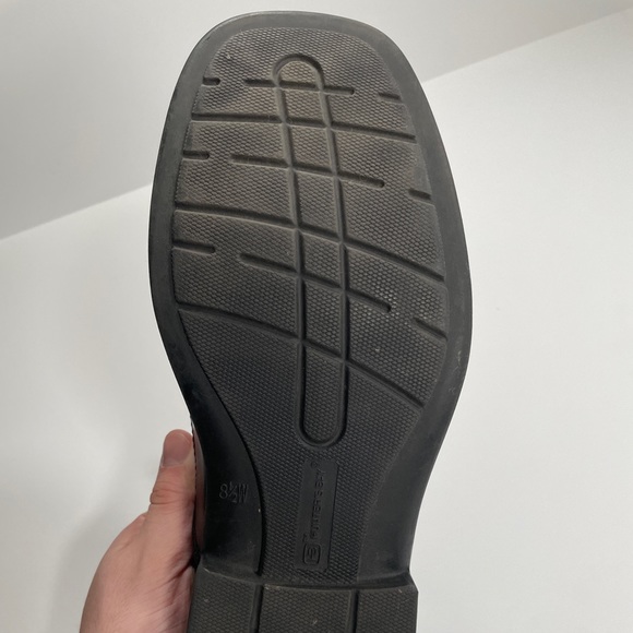 Hunter’s Bay Men’s Black Dress Shoes - Size 8 1/2” W - Picture 8 of 11